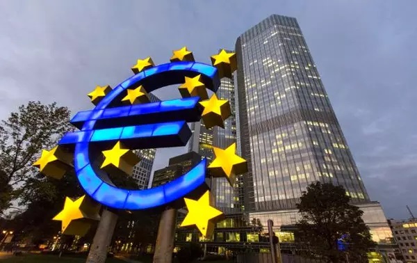 بانک مرکزی اروپا خواستار ممنوعیت استخراج بیت کوین و قانون‌گذاری استیبل‌کوین‌ها است

